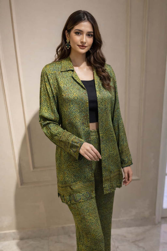 Handcrafted Elegance in Pure Silk